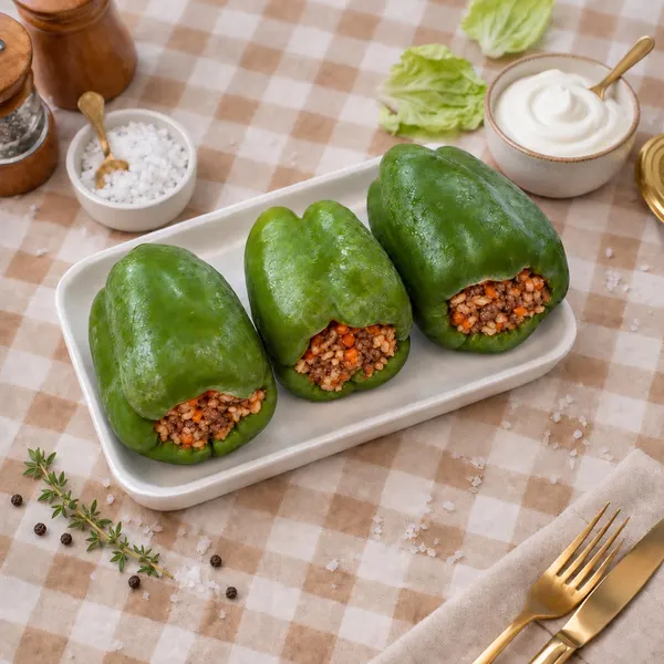 Фаршированный перец с мясом и рисом